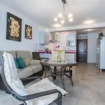 Paseo Maritimo Victoria 2 Rooms